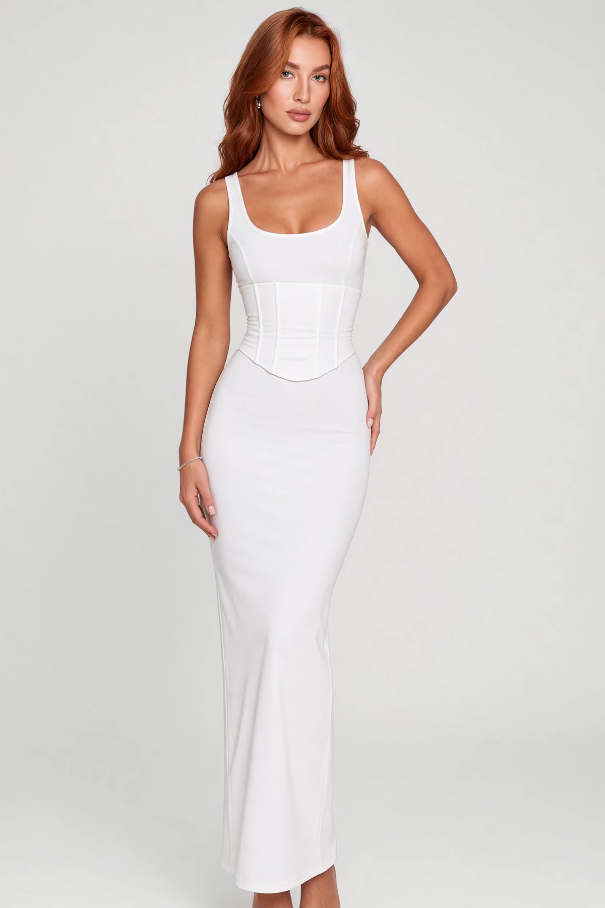 Amelia dress back